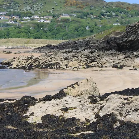 בית הארחה Puffin *